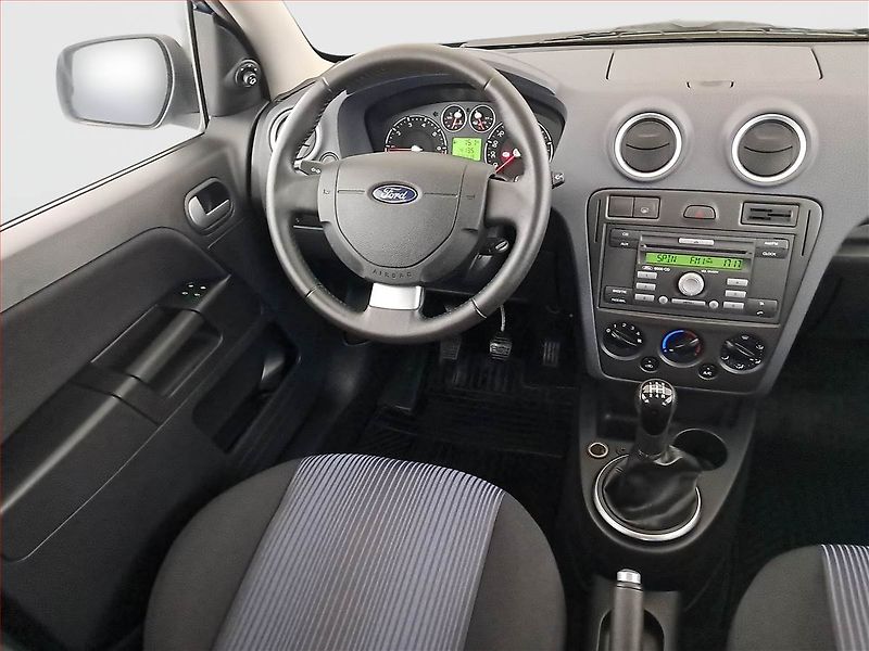 Ford Fusion (2010) 1.4, ČR,1.maj - fotka 7 z 13