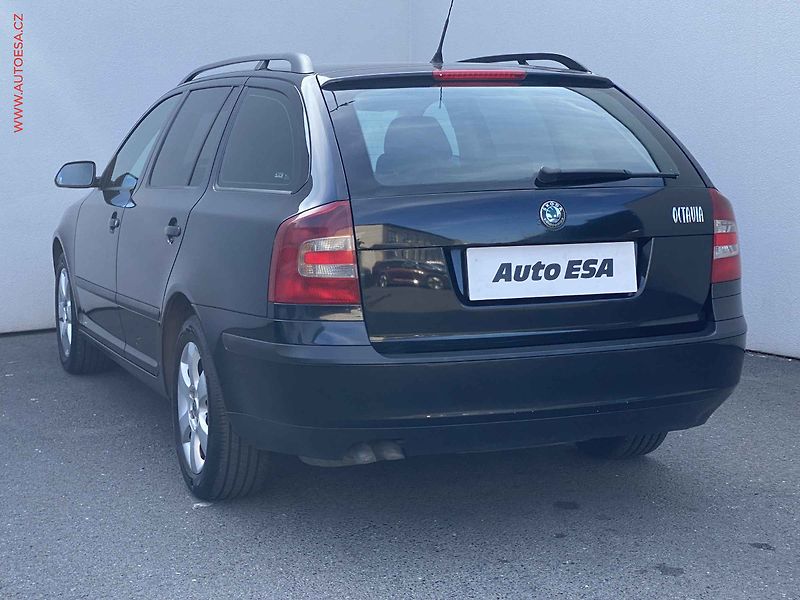 Škoda Octavia (2008) 2.0TDi, ČR, ČR, výhř.sed. - fotka 6 z 17
