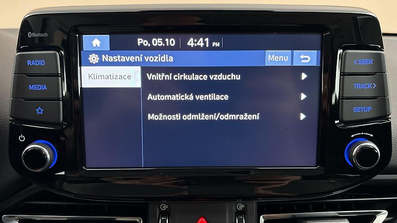 Hyundai i30 1.0 T-GDI Smart Kombi - fotka 27 z 28