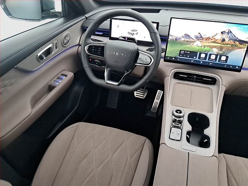 Chery Tiggo 8 (2026) 1.6 TGDI, UNIQUE, Ad. tempomat - fotka 7 z 23
