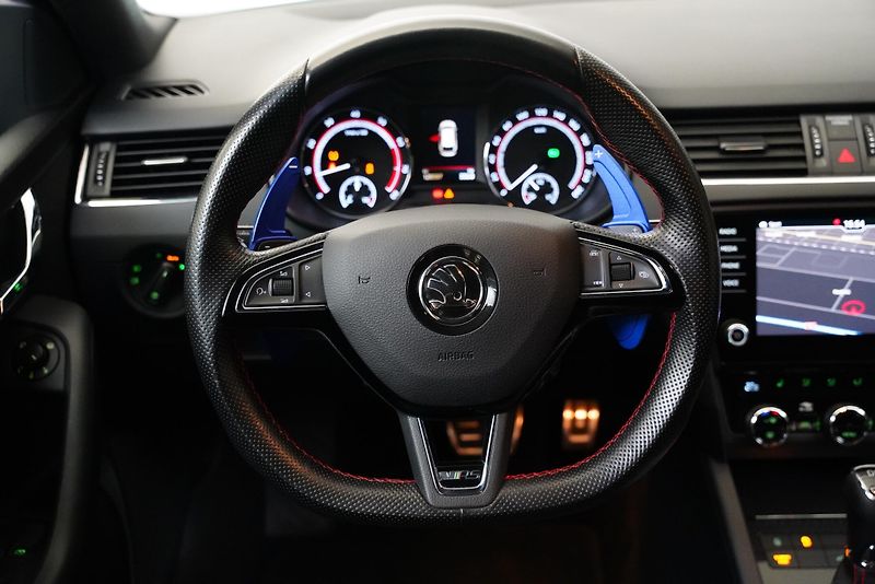 Škoda Octavia - fotka 17 z 27