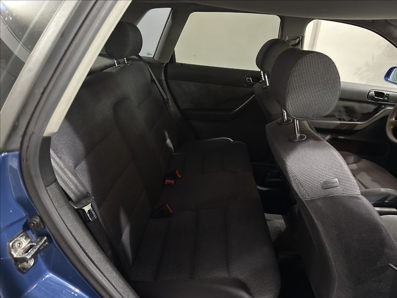 Audi A3 1,6   i BORBET KLIMA ČIDLA STK - fotka 15 z 21
