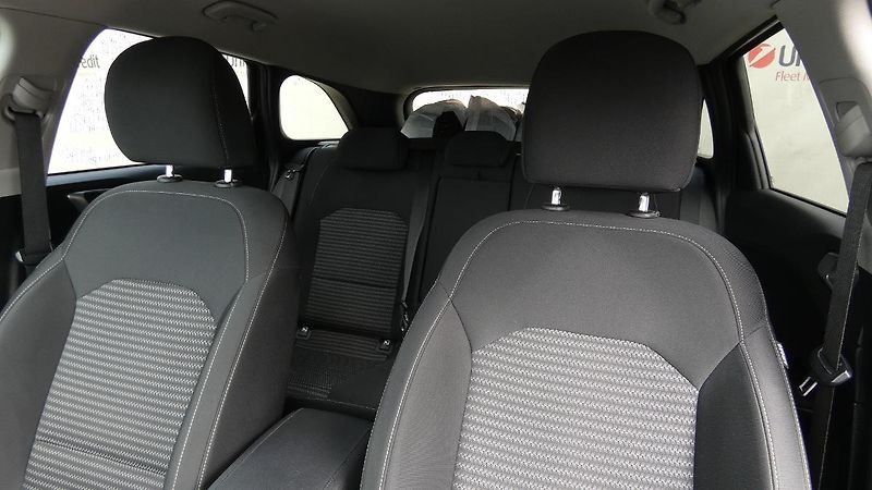 Kia Ceed 1.5 T-GDI 118kW SPIN - fotka 7 z 22