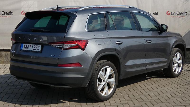 Škoda Kodiaq 2.0 TDI 110 kW Style 4x4 DSG - fotka 3 z 25
