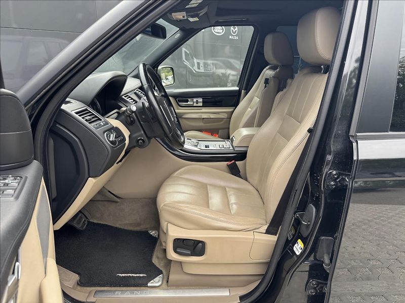 Land Rover Range Rover Sport 3,0 SDV6 HSE 4x4 AT - fotka 11 z 29