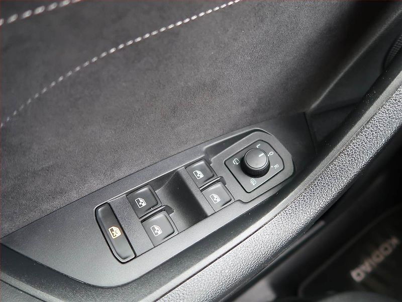 Škoda Kodiaq (2022) Sportline 1.5 TSI - fotka 16 z 24