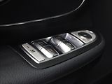 Mercedes-Benz Třídy V 2,0 220d L 9G Facelift 7 míst - náhled 17