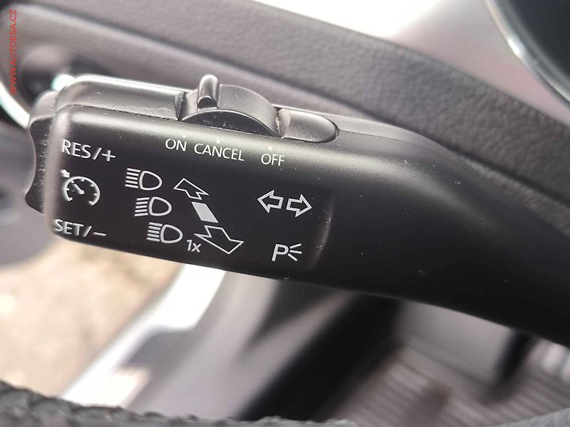 Škoda Superb (2014) 2.0 TDi 4x4, ČR, Outdoor, AT - fotka 17 z 22