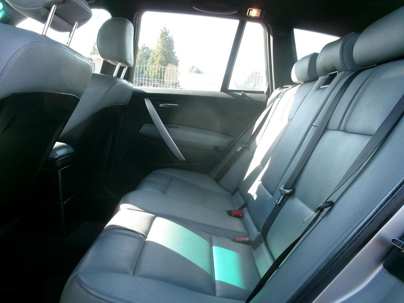 BMW X3 3.0 D 4X4 AUTOKLIMA  - fotka 13 z 23