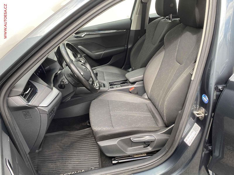 Škoda Octavia (2021) 1.5 TSi, 1.maj,ČR, Style, TZ - fotka 9 z 22