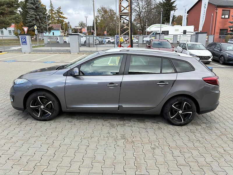 Renault Mégane 1,6i 81kW dig.KLIMA TAŽNÉ    - fotka 6 z 24