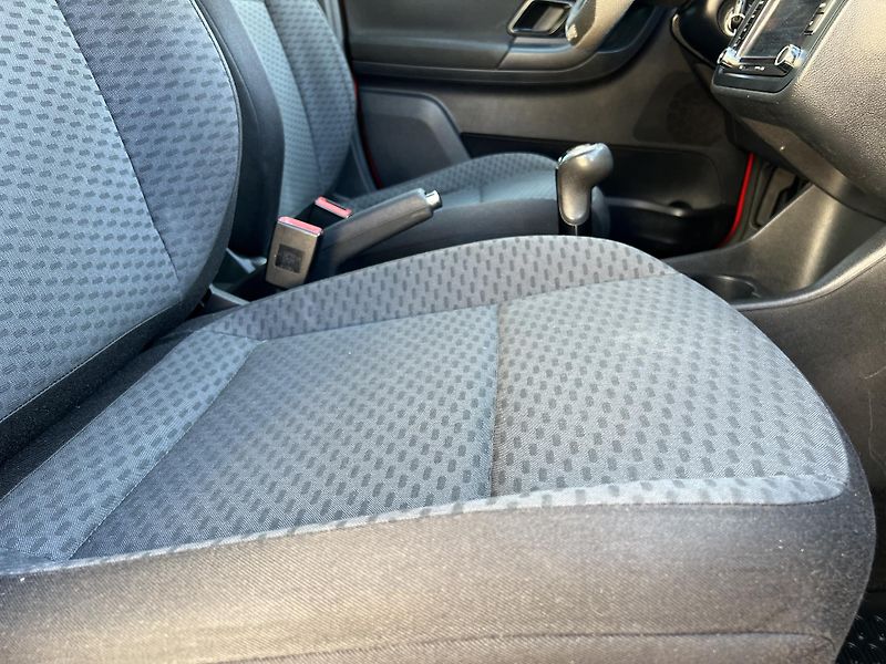 Škoda Fabia 1.2i 44kw KLIMA NAVI PŮVOD ČR - fotka 27 z 34