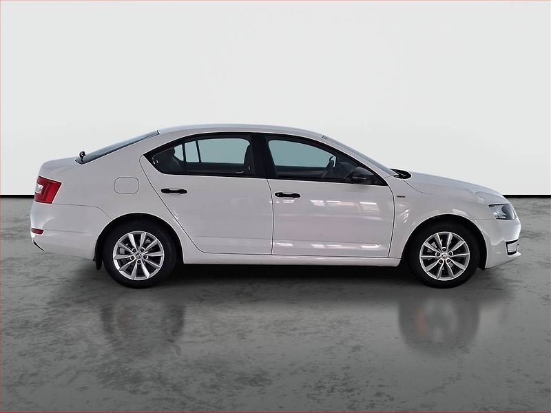 Škoda Octavia (2014) 1.2 TSI - fotka 6 z 16