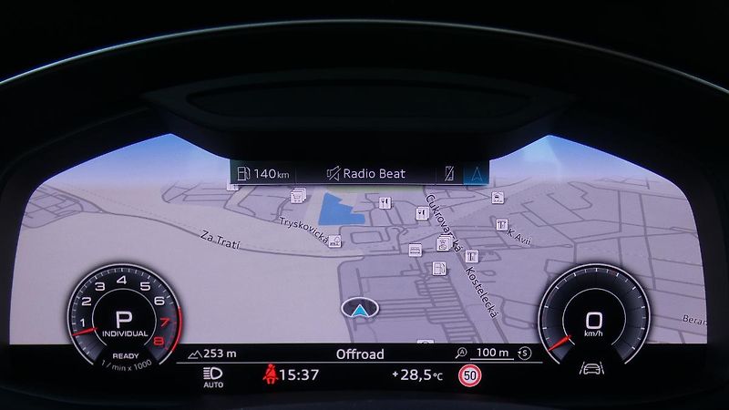 Audi Q8 55 TFSI quattro tiptronic - fotka 15 z 26