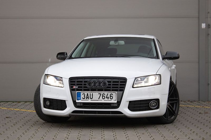 Audi S5 - fotografie inzerátu