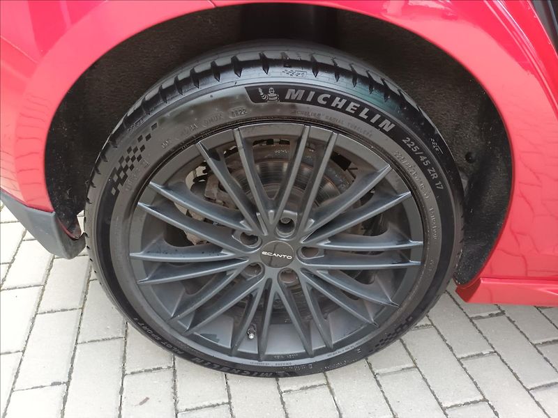 Alfa Romeo Giulietta 1,6 1.6 JTD,77KW,SPRINT,TAŽNÉ, - fotka 26 z 42