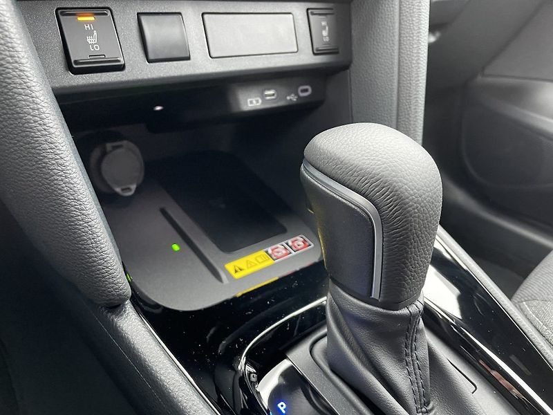 Toyota Yaris Cross 1.5 Hybrid 130k ODBĚR IHNED - fotka 20 z 29