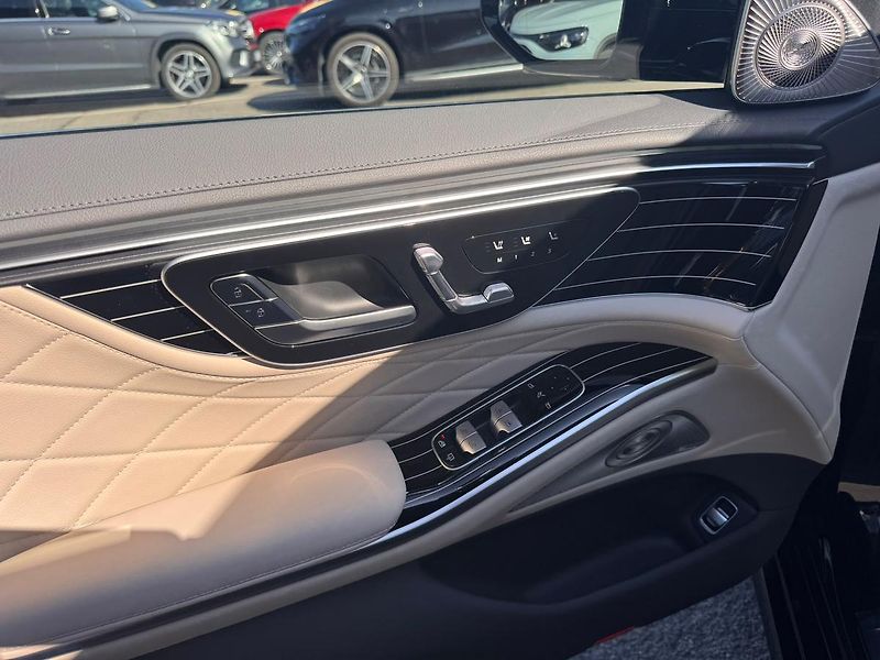 Mercedes-Benz Třídy S (2026) S 350 d 4MATIC L - fotka 10 z 25