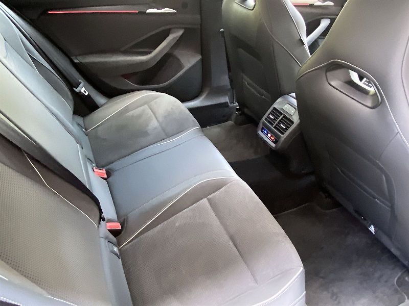Škoda Superb (2025) Combi 2.0 TDI 4x4 DSG Sportlin - fotka 11 z 38