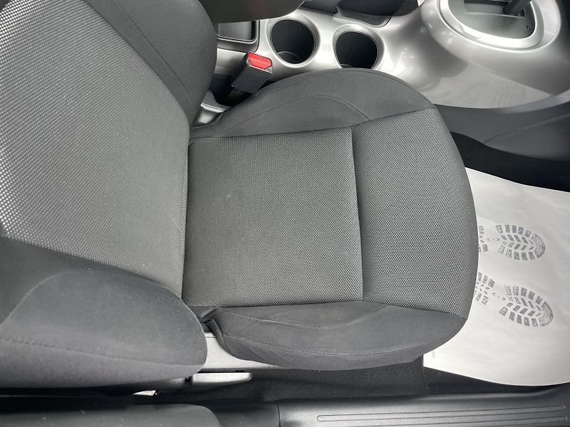 Nissan Juke 1.6i 115PS AUTOMAT 98000KM TOP - fotka 150 z 180