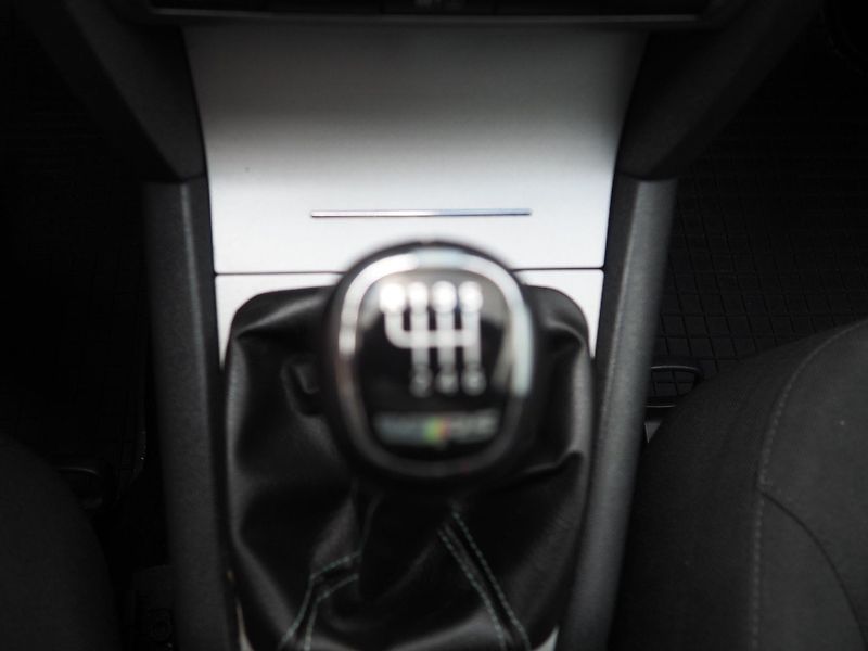 Škoda Octavia (2013) 2.0 TDI, 103 kW - fotka 30 z 40