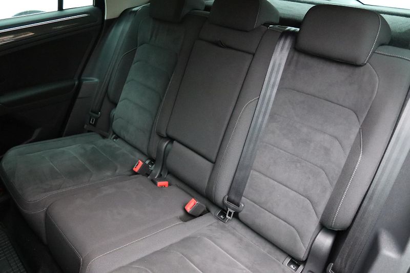 Volkswagen Tiguan 1.4TSI 110kW ČR 1 MAJITEL - fotka 39 z 50