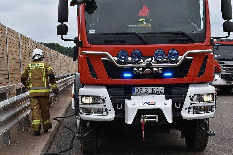 Poláci otevřou během letních prázdnin poslední úsek S3 u hranic s Českem Bolków - Kamienna Góra. V úterý tam prováděli cvičení záchranných složek.
