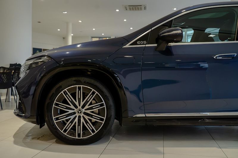 Mercedes-Benz EQS (2023) 450 4M/AMG/PANO/360/BUR/TOP - fotka 6 z 22