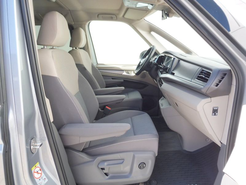 Volkswagen Multivan (2025) Long Life 2,0 TDI 110kW DSG - fotka 9 z 30