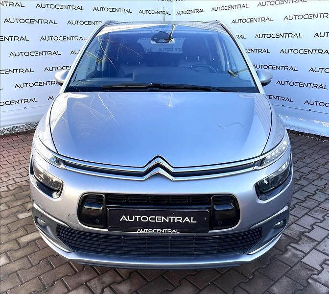 Citroën C4 Picasso 1,6 i,121kW,7míst - fotka 2 z 31