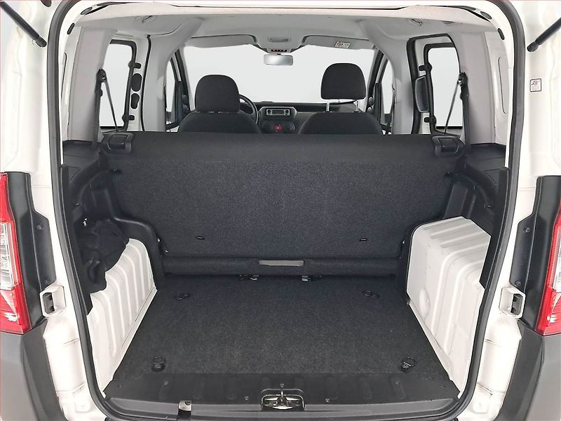 Fiat Fiorino (2023) 1.3 Multijet, 4Místa, ČR - fotka 14 z 15