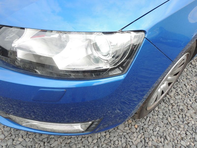 Škoda Rapid (2014) 1.2TSi,77kw,dobrá výbava,xenon - fotka 9 z 45