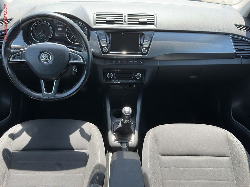 Škoda Fabia (2015) 1.4TDi, ČR, Style, xenon - fotka 8 z 18