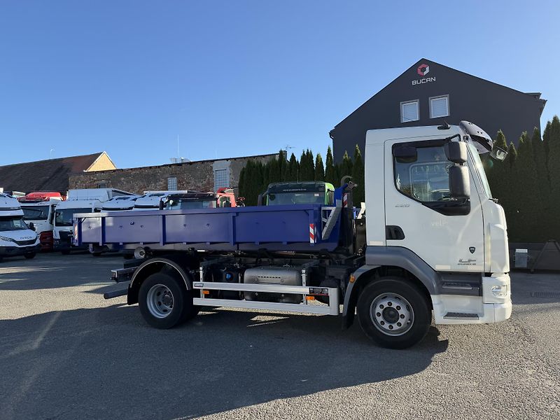 DAF LF (2015) 55.220*14tun*NOVÝ CHARVÁT CTS - fotka 6 z 32
