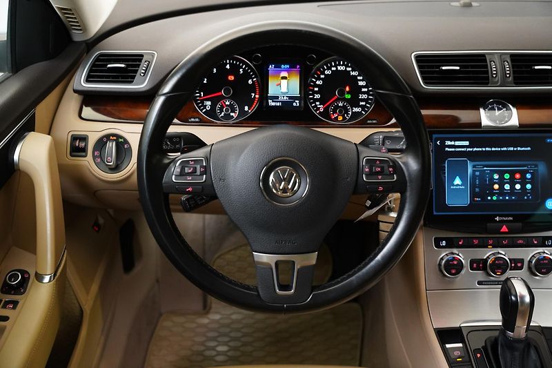Volkswagen Passat - fotka 18 z 28