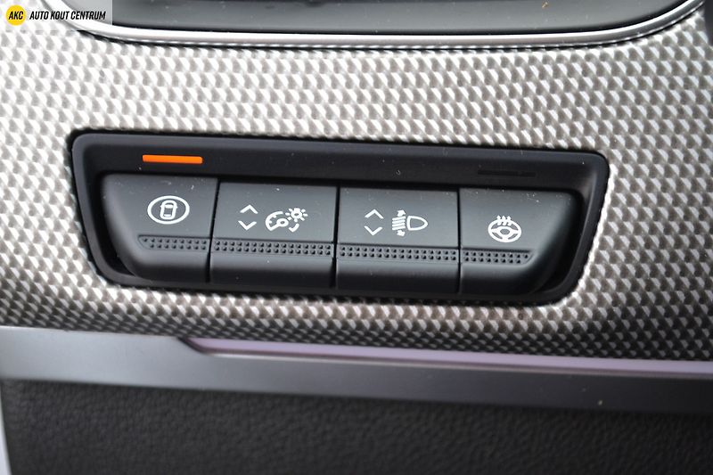 Renault Arkana Techno mild hybrid 140 EDC - fotka 39 z 44