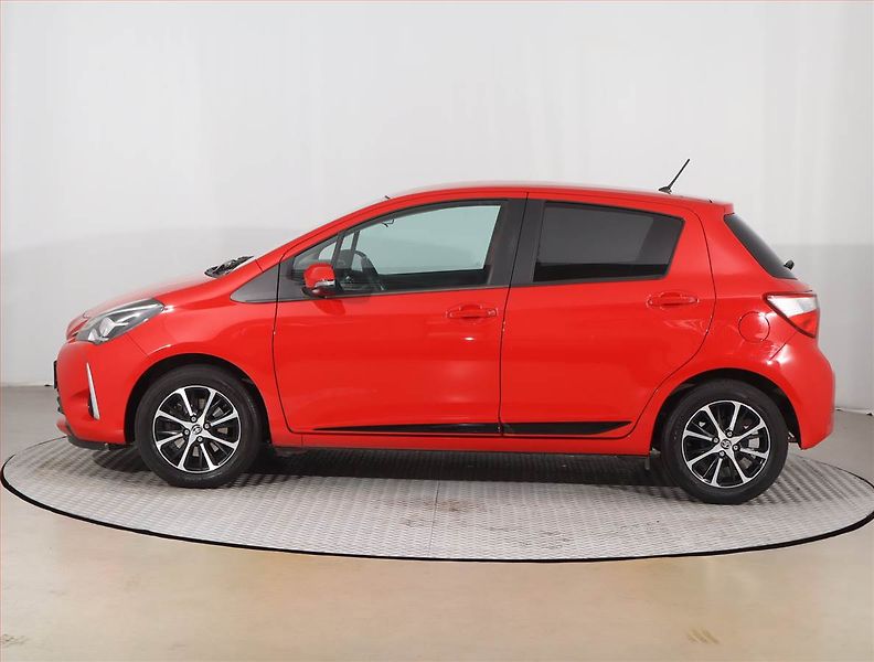 Toyota Yaris (2018) Trend 1.5 Dual VVT-i - fotka 3 z 20