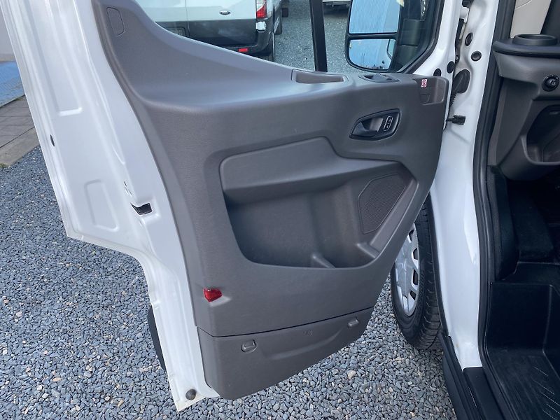 Ford Transit (2019) 2.0TDCi,TEMP, KLIMA,VÝB STAV!! - fotka 27 z 47