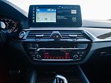 BMW Řada 5 M550i xDrive, DPH, SEDAN - náhled 23