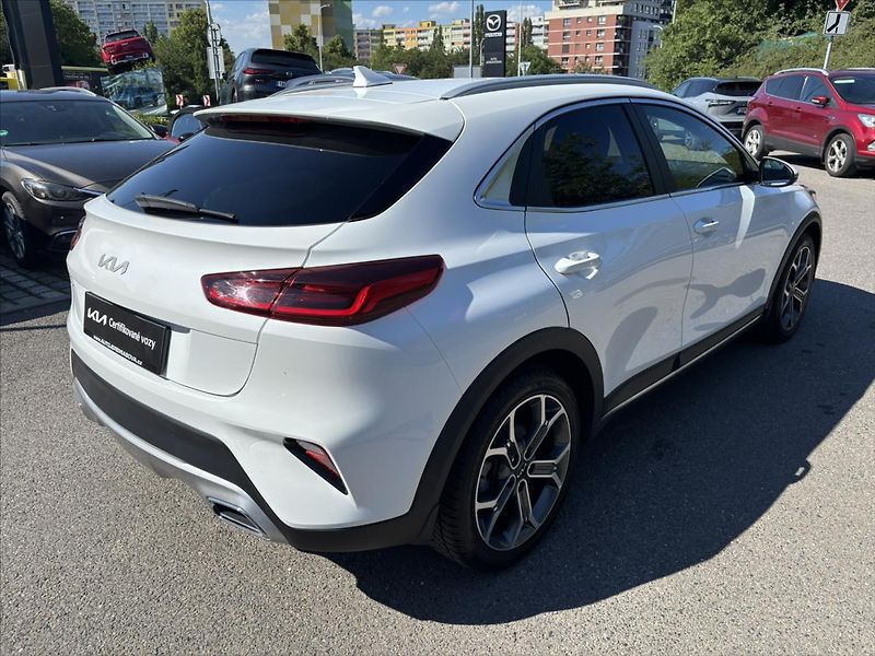 Kia XCeed 1,5 TGDi 118kW TOP ZÁRUKA KŮŽE - fotka 5 z 42