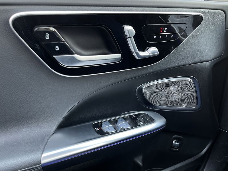 Mercedes-Benz Třídy C 300 de 4MATIC kombi EQ AMG Nig - fotka 13 z 18