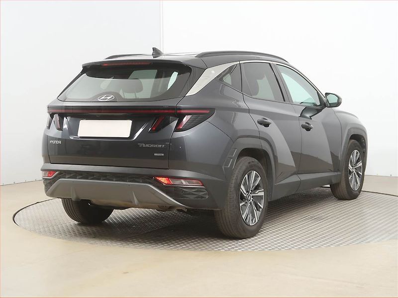 Hyundai Tucson (2022) 1.6 T-GDI - fotka 5 z 13