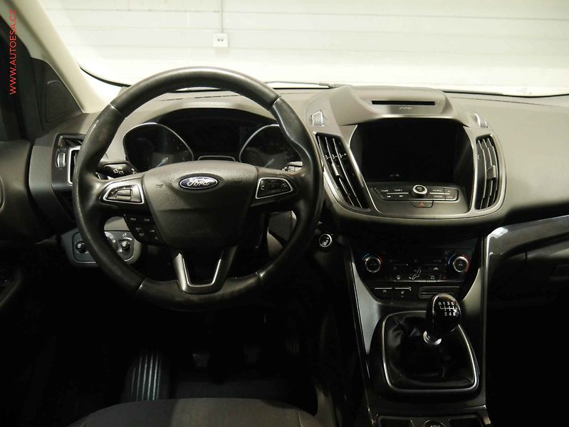 Ford Kuga (2019) 2.0 TDCI 4x4, 2.maj,ČR, AC - fotka 11 z 17
