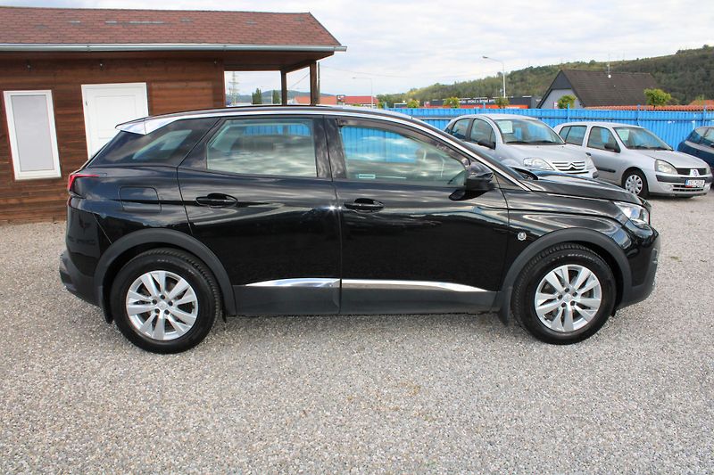 Peugeot 3008 (2018) 1,5HDI NAVI KLIMA  TEMPOMAT AL - fotka 8 z 15