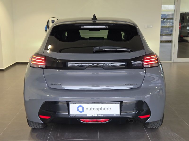 Peugeot 208 (2025) ALLURE Hybrid 100 e-DCS6 - fotka 6 z 16