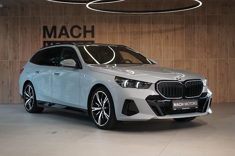 BMW Řada 5 540d xDrive, M Pro, Ventilace - fotka 4 z 46