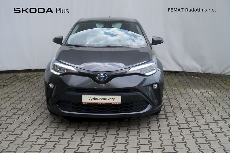 Toyota C-HR (2022) 1,8 E-CVT /90 kW COMFORT - fotka 20 z 24