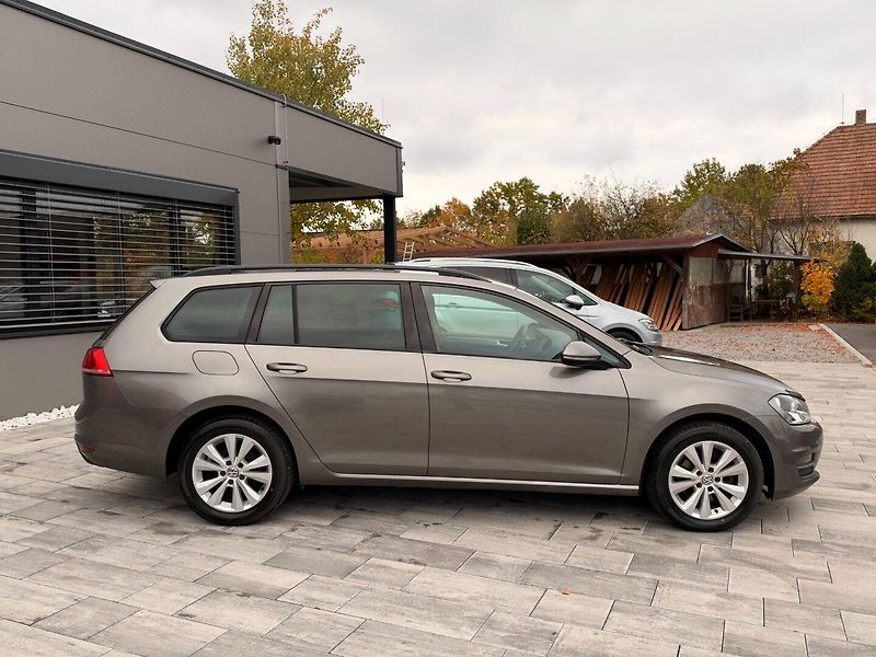 Volkswagen Golf (2015) Variant 1.6TDI 4Motion 81kW - fotka 4 z 37