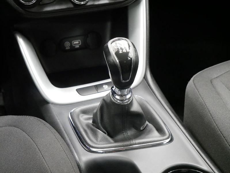 Kia Ceed - fotka 21 z 24