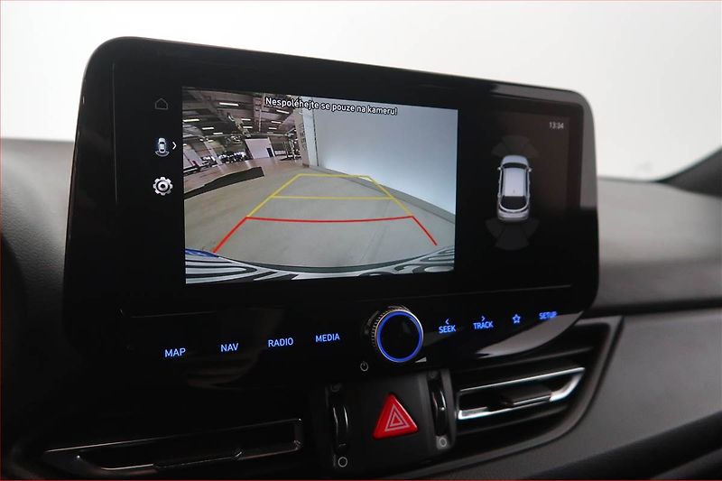 Hyundai i30 (2022) N-Line 1.5 T-GDI MHEV - fotka 16 z 17